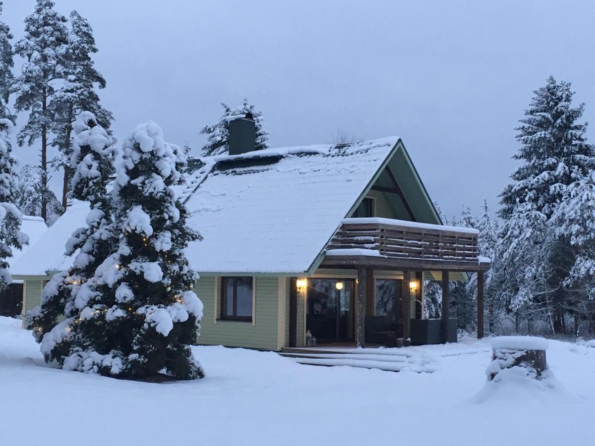 Villa Kaeaenu Puhkemaja à Rakvere Extérieur photo